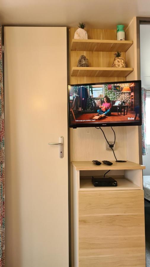 Mobil Home La Licorne Camping Nous Dormant サン・ジャン·ド・モン エクステリア 写真